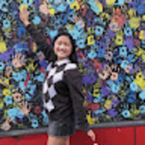 Meet your Posher, Julia